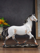 Vintage Style White Horse Statue Decorative Horse Figurine For Home Decoration picture