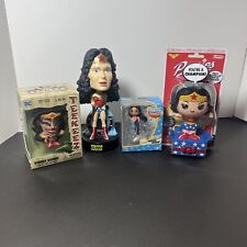 Wonder Woman Lot Of 4 picture