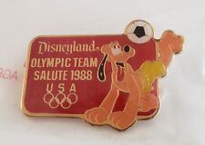 DISNEYLAND OLYMPIC TEAM SALUTE 1988 - PLUTO (SOCCER) PIN -  picture