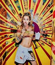 MILEY CYRUS - VERY COOL SHOT  picture