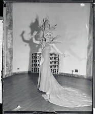 Performer Irene Rich Posing In Gown And Headdress 1935 Old Photo picture