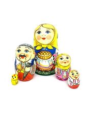 Nesting ukrainian village family  doll 5  pieces nesting doll hand painted picture