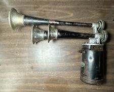 SPARTON CHIME BUGLE 3 TRUMPET HORN ORIGINAL 6v Tested Read 20s Working Antique picture