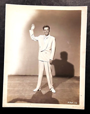 MGM 'TILL THE CLOUDS ROLL BY' 1946 PORTRAIT PHOTO-FRANK SINATRA (P57) picture
