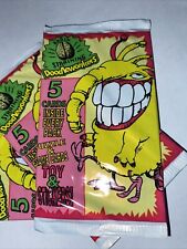 1996 BRAIN STRAINING DOODLEWONKERS CARDS FACTORY SEAL PACK PUZZLES/GAMES/STICKER picture
