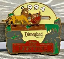 Disney Disneyland  THE LION KING SIMBA PUMBAA 10TH ANNIVERSARY LE 1500 RARE Pin picture
