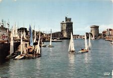 CPM La Rochelle Le port, la tower Saint Nicolas (131675) picture