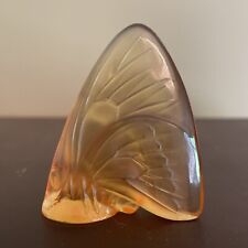 LALIQUE France Art Glass Yellow/Gold BUTTERFLY FIGURINE 2.25” X 2” picture