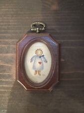 Vintage Small Wooden Frame With Little Girl Print Heart Decor picture
