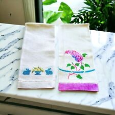 Vtg Kitchen Dish Towels 1 printed 1 embroidered Decor Kitchen Collectors Gift picture