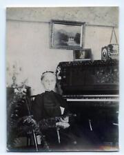 K29 Vtg Photo VICTORIAN STYLE PARLOR DECOR, GRANDMA PIANO, Early 1900's picture
