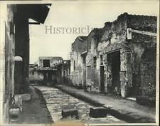 1931 Press Photo Ancient Pompeii where archaeologists excavated relics in Italy picture