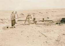 Gayara bitumen men at Well? Iraq al-Qayyarah 1932 OLD PHOTO picture