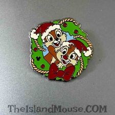 Disney DLR 2006 Christmas Wreath Hotel Lanyard Chip & Dale Pin (U3:51365) picture
