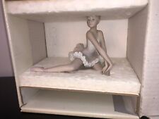 Lladro Graceful Pose #6174 new in box picture