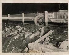 1924 Press Photo Highway Guard device at Bridgeport, Connecticut - kfz08136 picture