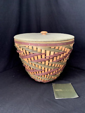 Longaberger 2006 Collector’s Club Giving Basket with Lid Heart of Dresden picture