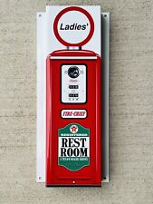 TEXACO FIRE CHIEF RESTROOMS PUMP LADIES Metal  Gasoline Gas sign Pump Oil WOW picture