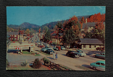 Vintage Postcard Gatlinburg TN Smoky Mountains Cars Women New Gatlinburg Inn A8 picture