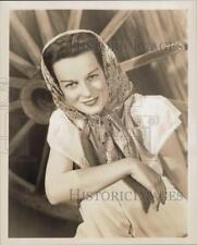 1948 Press Photo Lorry Raine vocalist on ABC's 