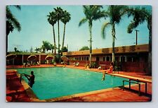 The WM Tell Motel Poolside US 66 Santa Monica California Postcard picture