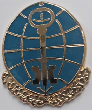 US Army Intelligence and Security Command Unit Crest (no motto) Pin Insignia DUI picture