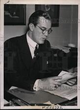 1939 Press Photo Procope reads congratulatory telegrams in the legation picture