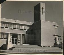 Press Photo Exterior view of the Incarnate Word Church - saa62444 picture