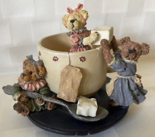 Boyds Bears 2000 Bearstone Prissie Sissie & Missie Fixin' Tea for Three 02000-71 picture