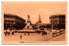 ANTQ Largo Cairoli, Monument to G. Garibaldi, Milan, Italy Postcard picture