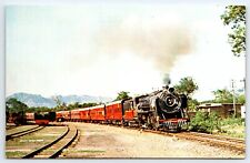 WESTERN RAILWAY DIVISION INDIAN RAILWAYS YP CLASS 4-6-2 INDIA TRAIN POSTCARD picture