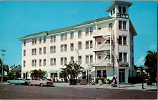 Postcard West Coast Inn Tampa Bay St. Petersburg Florida Chrome Postmarked 1961 picture