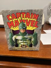 Captain Marvel 60s Version Marvel Mini-Bust 2002 Bowen Designs 0377/3500 picture