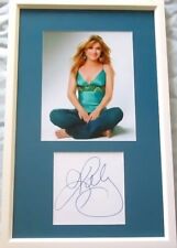 Kelly Clarkson autograph signed autographed auto framed vintage 8x10 color photo picture