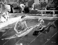 crp-32658 1931 Anita Page, Warren William in the swimming pool film Under Eighte picture