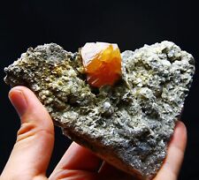 570 g natural octahedral yellow scheelite mica substrate specimen/China picture
