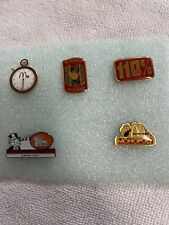 Rare Vintage Set of 5 McDonald's Employee Crew Pins from 1980's & 2001/Excellent picture