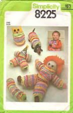 1970s Vintage Sewing Pattern Yo~Yo Doll Clown Owl Dog Caterpillar Clown picture