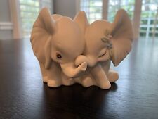 Homco Elephants in Love Porcelain Bisque Figurine White Home Interiors 1993  picture