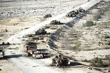 OPERATION DESERT STORM-Iraqi Armored Column Destroyed-Euphrates River-1991 Photo picture