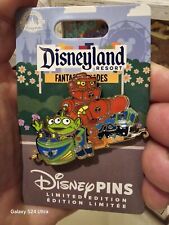 Disneyland Fantasy Parades Buzz Lightyear Astro Blasters Pin Aliens Toy Story picture
