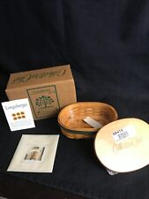 Longaberger Collectors Club Harmony Basket with lid in plastic picture