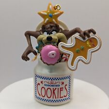 Warner Brothers Taz Tasmanian Devil in Cookie Jar Christmas Ornament 1996 3
