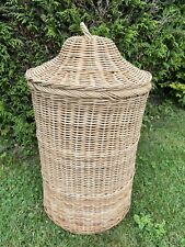  Vintage Retro Wicker Round Basket or Laundry Basket with Lid ca 19 70/80's # picture