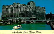 Postcard: MERCHANDISE MART Chicago, Illinois picture