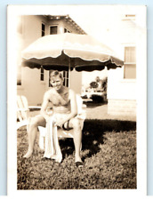 Vintage Photo 1947 Post WW2 Daytona Honeymoon, Shirtless Man Lawn ,3.5x2.5 picture