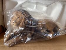 Sandicast The African Collection African Lion Sculpture Statue Sandra Brue 1985  picture