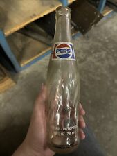 VINTAGE 1980’s PEPSI COLA BOTTLES WITH STORAGE CRATE  picture
