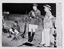 1963 REPRINT of 1932 Photo of General MacArthur Helping WWI Veterans Vintage picture