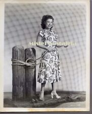 Judy Canova wearing floral tulip dress with fishnet vintage 1950 photo picture